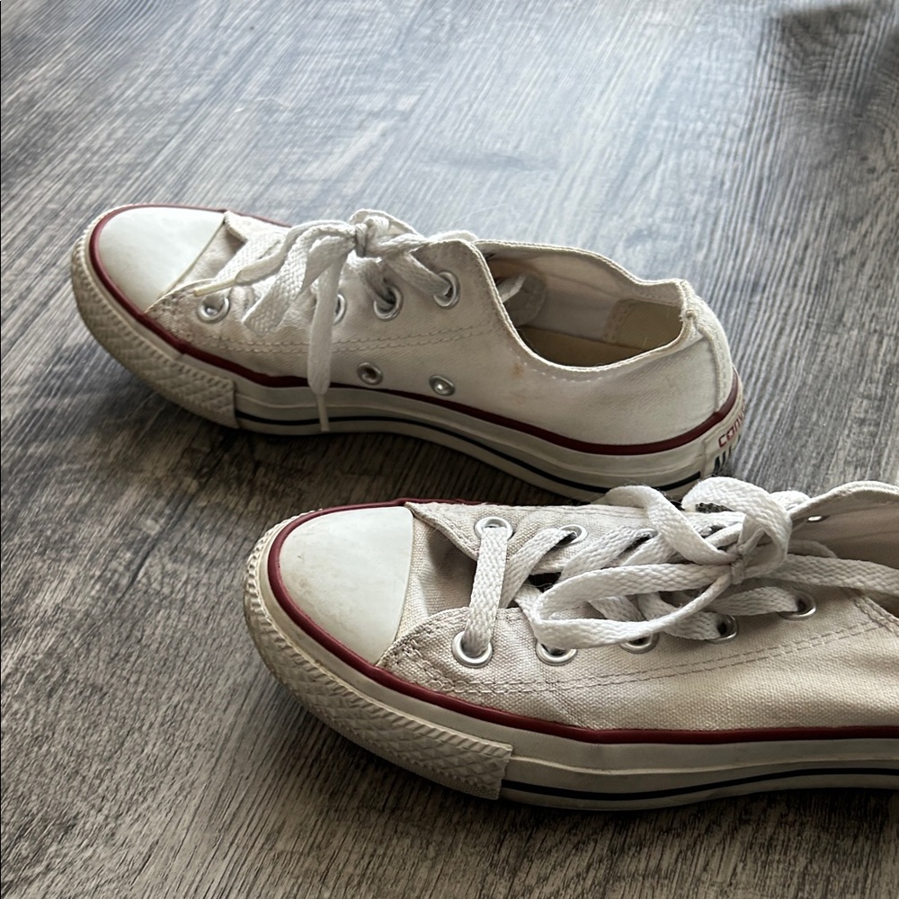 Converse White Sneakers with Red Accents - Picture 6 of 7